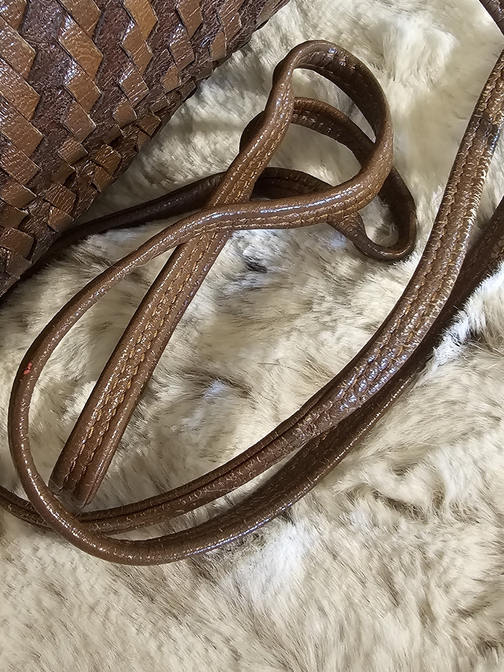Fendi Brown Woven Leather Crossbody. Vintage Bag With COA - Picture 14 of 16